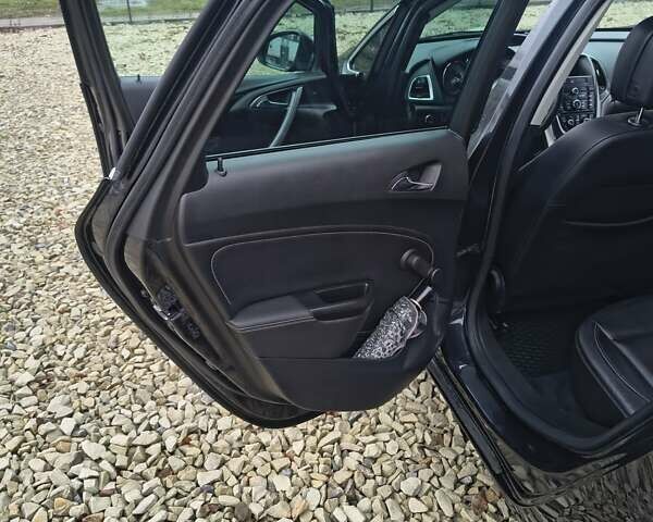 Черный Опель Астра, объемом двигателя 2 л и пробегом 175 тыс. км за 8300 $, фото 14 на Automoto.ua