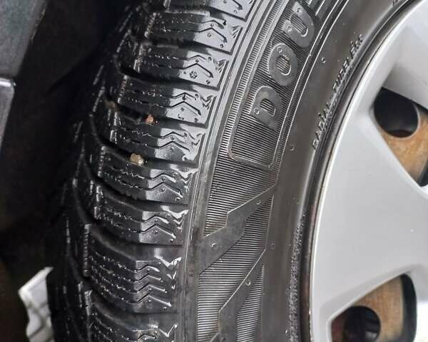 Черный Опель Астра, объемом двигателя 1.7 л и пробегом 185 тыс. км за 6650 $, фото 3 на Automoto.ua