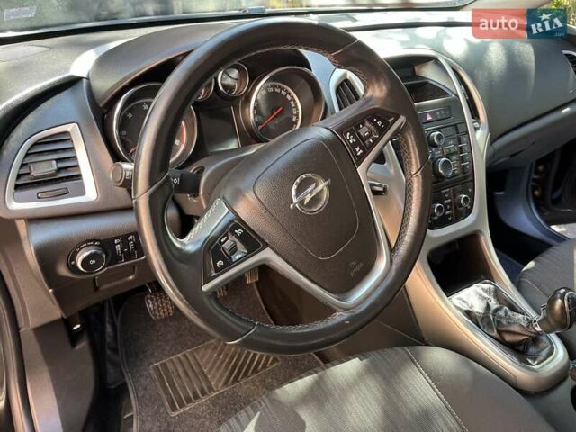 Чорний Опель Астра, об'ємом двигуна 1.69 л та пробігом 220 тис. км за 7300 $, фото 19 на Automoto.ua