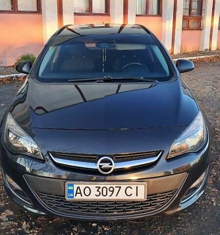 Черный Опель Астра, объемом двигателя 1.7 л и пробегом 267 тыс. км за 7199 $, фото 11 на Automoto.ua