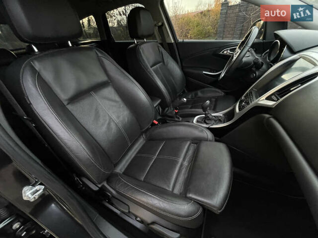 Чорний Опель Астра, об'ємом двигуна 2 л та пробігом 257 тис. км за 7350 $, фото 66 на Automoto.ua