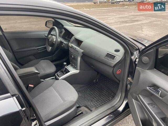 Чорний Опель Астра, об'ємом двигуна 1.6 л та пробігом 331 тис. км за 6450 $, фото 15 на Automoto.ua