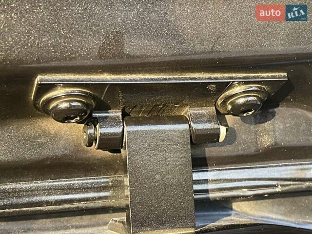 Чорний Опель Астра, об'ємом двигуна 2 л та пробігом 257 тис. км за 7350 $, фото 101 на Automoto.ua