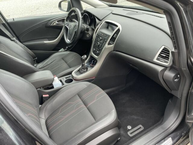 Чорний Опель Астра, об'ємом двигуна 1.7 л та пробігом 230 тис. км за 6700 $, фото 9 на Automoto.ua