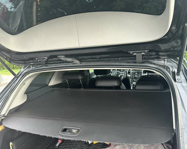 Черный Опель Астра, объемом двигателя 1.69 л и пробегом 260 тыс. км за 6800 $, фото 11 на Automoto.ua