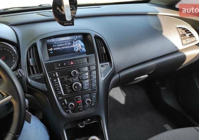 Опель Астра 2012 у Одесі на Automoto.ua Чорний Опель Астра, об'ємом двигуна 1.7 л та пробігом 247 тис. км за 7000 $, фото 2 на Automoto.ua