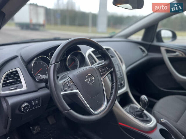 Черный Опель Астра, объемом двигателя 1.4 л и пробегом 210 тыс. км за 5900 $, фото 15 на Automoto.ua