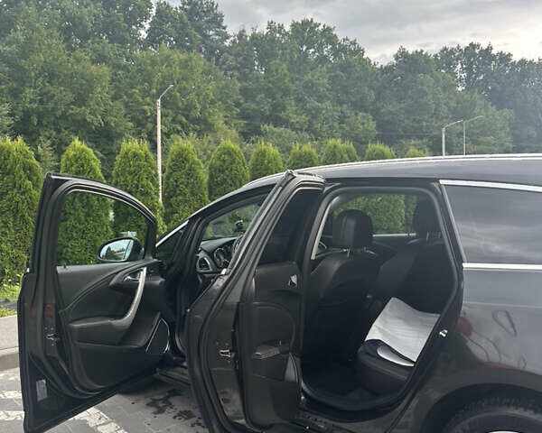 Черный Опель Астра, объемом двигателя 1.69 л и пробегом 260 тыс. км за 6800 $, фото 7 на Automoto.ua