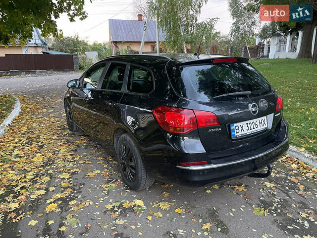 Черный Опель Астра, объемом двигателя 1.7 л и пробегом 216 тыс. км за 7000 $, фото 9 на Automoto.ua