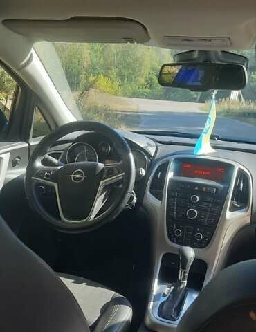 Черный Опель Астра, объемом двигателя 1.4 л и пробегом 274 тыс. км за 6899 $, фото 10 на Automoto.ua