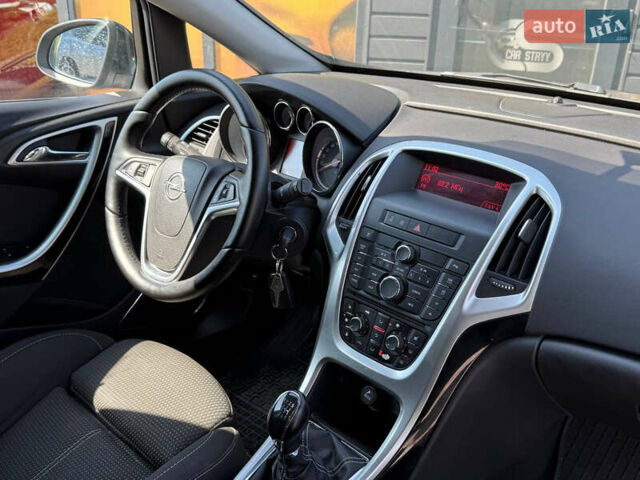Черный Опель Астра, объемом двигателя 1.7 л и пробегом 221 тыс. км за 6999 $, фото 31 на Automoto.ua