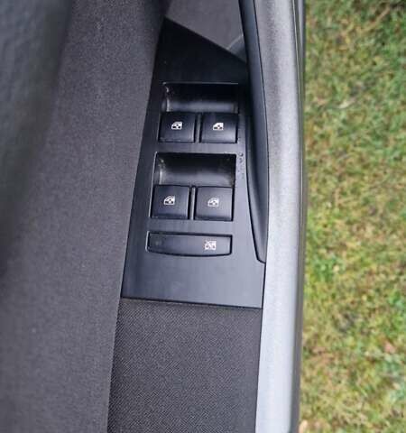 Черный Опель Астра, объемом двигателя 1.7 л и пробегом 200 тыс. км за 7200 $, фото 18 на Automoto.ua