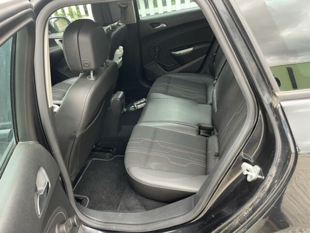 Чорний Опель Астра, об'ємом двигуна 1.7 л та пробігом 230 тис. км за 6700 $, фото 12 на Automoto.ua