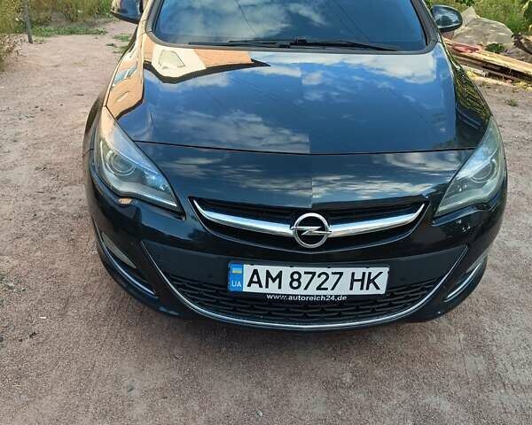 Черный Опель Астра, объемом двигателя 1.7 л и пробегом 250 тыс. км за 7200 $, фото 17 на Automoto.ua