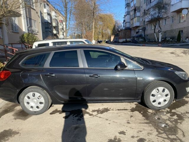 Черный Опель Астра, объемом двигателя 1.7 л и пробегом 260 тыс. км за 7500 $, фото 3 на Automoto.ua