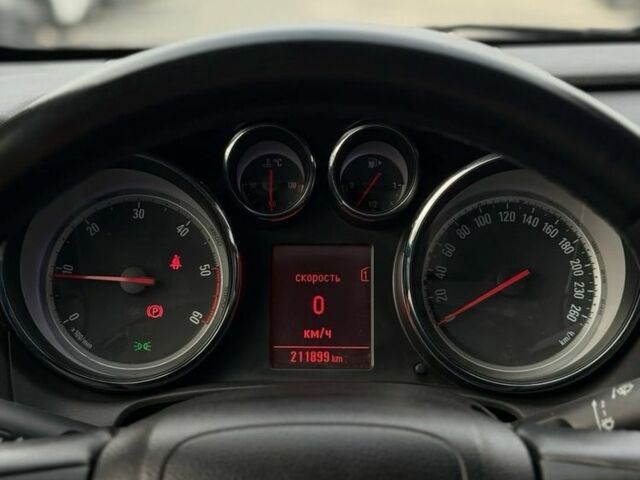 Черный Опель Астра, объемом двигателя 1.7 л и пробегом 212 тыс. км за 7000 $, фото 12 на Automoto.ua