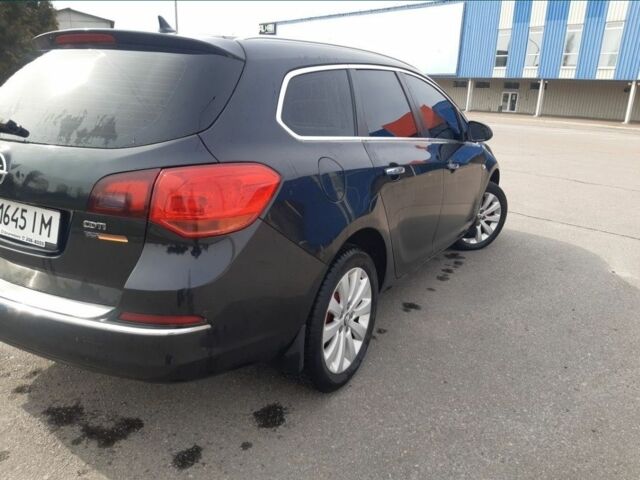 Черный Опель Астра, объемом двигателя 2 л и пробегом 284 тыс. км за 7000 $, фото 7 на Automoto.ua