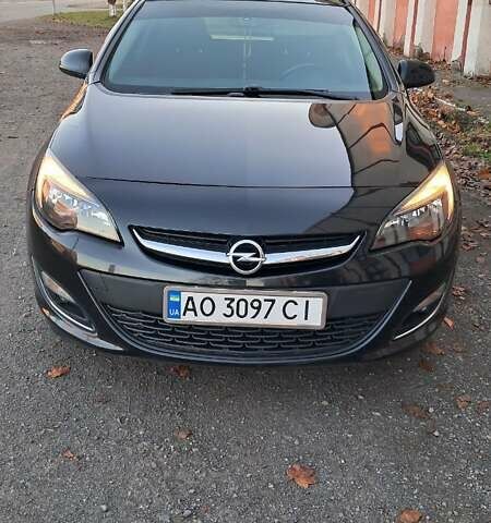 Черный Опель Астра, объемом двигателя 1.7 л и пробегом 267 тыс. км за 7199 $, фото 13 на Automoto.ua