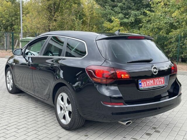 Черный Опель Астра, объемом двигателя 1.6 л и пробегом 125 тыс. км за 7450 $, фото 6 на Automoto.ua