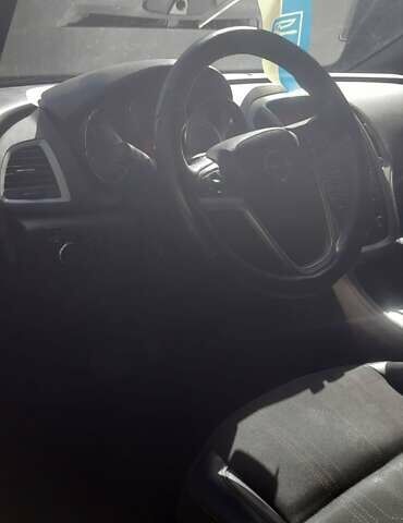 Черный Опель Астра, объемом двигателя 1.4 л и пробегом 274 тыс. км за 6899 $, фото 1 на Automoto.ua