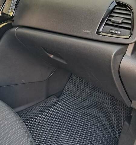 Черный Опель Астра, объемом двигателя 1.7 л и пробегом 267 тыс. км за 7199 $, фото 16 на Automoto.ua