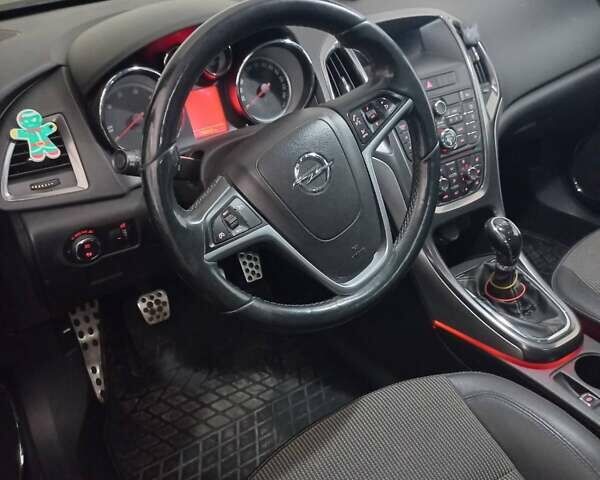Черный Опель Астра, объемом двигателя 1.69 л и пробегом 288 тыс. км за 6200 $, фото 30 на Automoto.ua
