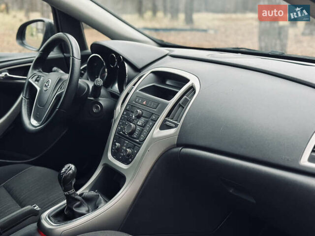 Чорний Опель Астра, об'ємом двигуна 1.7 л та пробігом 268 тис. км за 6950 $, фото 26 на Automoto.ua