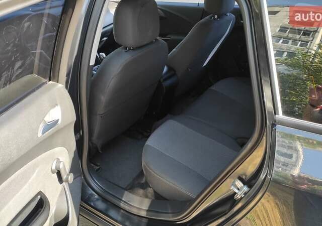 Опель Астра 2012 у Одесі на Automoto.ua Чорний Опель Астра, об'ємом двигуна 1.7 л та пробігом 247 тис. км за 7000 $, фото 12 на Automoto.ua