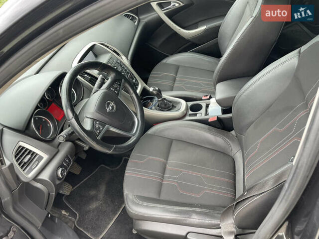 Черный Опель Астра, объемом двигателя 1.6 л и пробегом 220 тыс. км за 6700 $, фото 12 на Automoto.ua