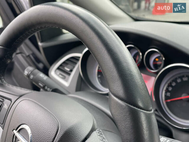 Черный Опель Астра, объемом двигателя 1.6 л и пробегом 125 тыс. км за 7450 $, фото 56 на Automoto.ua