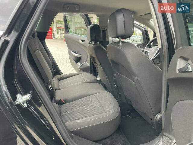 Черный Опель Астра, объемом двигателя 1.6 л и пробегом 125 тыс. км за 7450 $, фото 33 на Automoto.ua