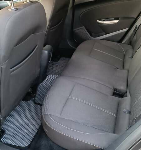 Черный Опель Астра, объемом двигателя 2 л и пробегом 308 тыс. км за 7400 $, фото 10 на Automoto.ua