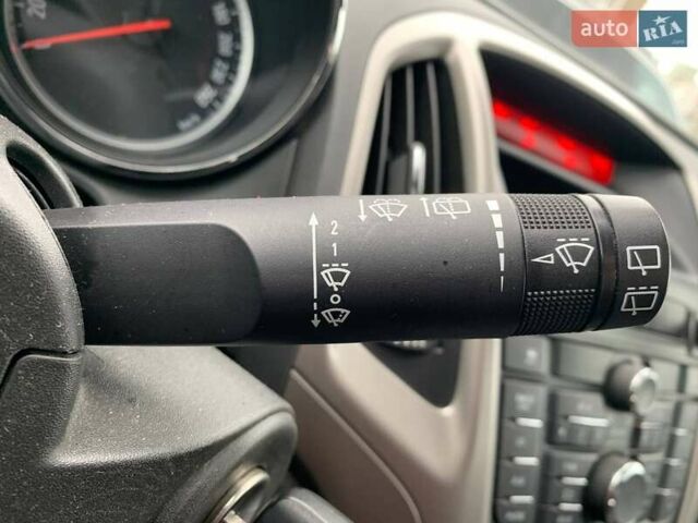 Черный Опель Астра, объемом двигателя 1.96 л и пробегом 308 тыс. км за 8190 $, фото 23 на Automoto.ua