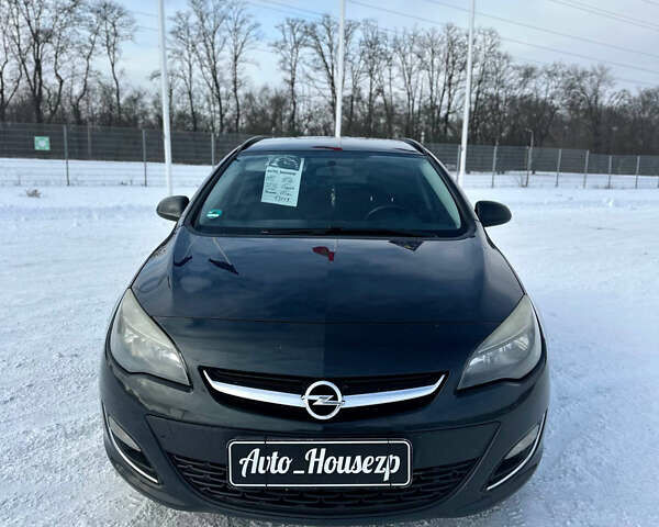 Черный Опель Астра, объемом двигателя 1.69 л и пробегом 173 тыс. км за 7300 $, фото 2 на Automoto.ua
