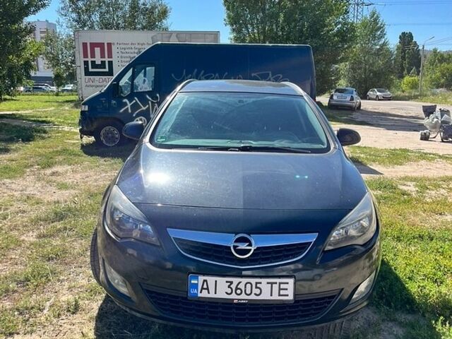 Чорний Опель Астра, об'ємом двигуна 1.7 л та пробігом 231 тис. км за 7500 $, фото 1 на Automoto.ua