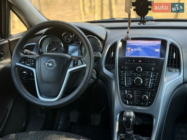 Чорний Опель Астра, об'ємом двигуна 1.7 л та пробігом 259 тис. км за 6999 $, фото 44 на Automoto.ua