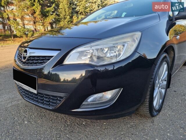 Черный Опель Астра, объемом двигателя 1.4 л и пробегом 240 тыс. км за 6900 $, фото 18 на Automoto.ua