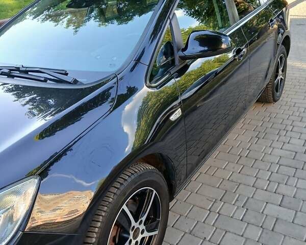 Черный Опель Астра, объемом двигателя 1.4 л и пробегом 167 тыс. км за 6800 $, фото 3 на Automoto.ua