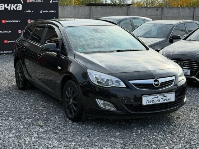 Черный Опель Астра, объемом двигателя 1.7 л и пробегом 212 тыс. км за 7000 $, фото 2 на Automoto.ua