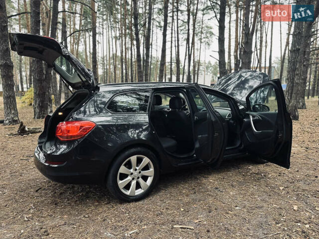 Чорний Опель Астра, об'ємом двигуна 1.7 л та пробігом 268 тис. км за 6650 $, фото 15 на Automoto.ua