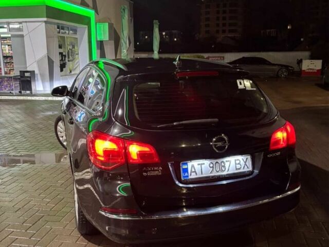 Черный Опель Астра, объемом двигателя 1.7 л и пробегом 275 тыс. км за 7600 $, фото 3 на Automoto.ua