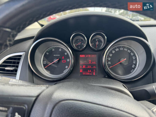 Черный Опель Астра, объемом двигателя 1.7 л и пробегом 191 тыс. км за 7800 $, фото 59 на Automoto.ua
