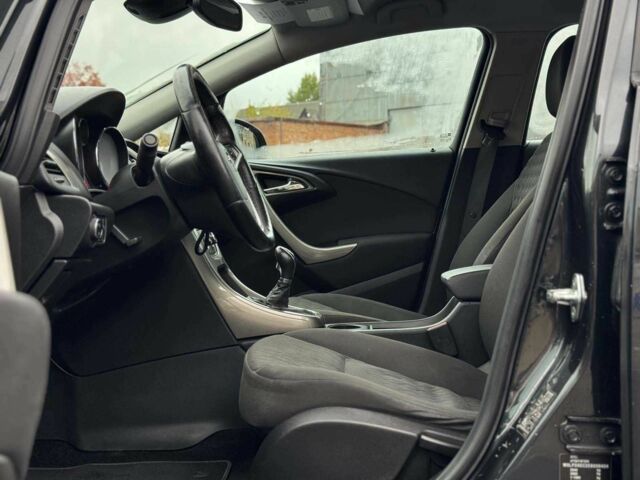 Черный Опель Астра, объемом двигателя 1.4 л и пробегом 211 тыс. км за 6940 $, фото 12 на Automoto.ua