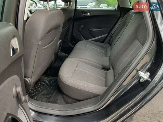 Черный Опель Астра, объемом двигателя 1.7 л и пробегом 234 тыс. км за 8599 $, фото 27 на Automoto.ua