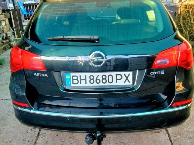 Чорний Опель Астра, об'ємом двигуна 1.7 л та пробігом 303 тис. км за 7500 $, фото 4 на Automoto.ua