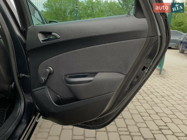 Черный Опель Астра, объемом двигателя 1.7 л и пробегом 234 тыс. км за 8599 $, фото 30 на Automoto.ua