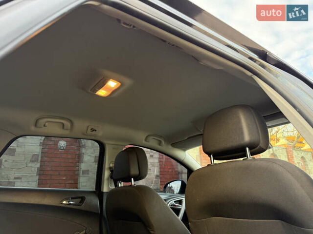 Черный Опель Астра, объемом двигателя 1.7 л и пробегом 258 тыс. км за 6999 $, фото 55 на Automoto.ua