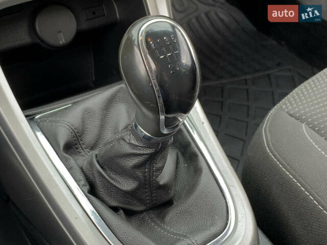 Черный Опель Астра, объемом двигателя 1.7 л и пробегом 234 тыс. км за 8599 $, фото 42 на Automoto.ua