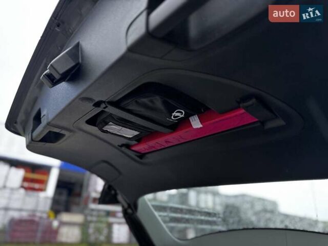Черный Опель Астра, объемом двигателя 1.4 л и пробегом 158 тыс. км за 7400 $, фото 39 на Automoto.ua