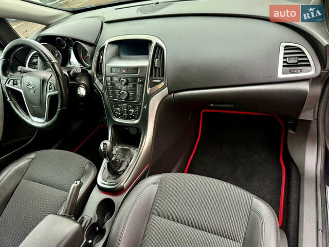Чорний Опель Астра, об'ємом двигуна 1.7 л та пробігом 205 тис. км за 7699 $, фото 24 на Automoto.ua
